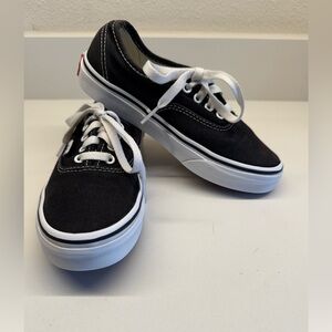 Vans Authentic Black & White lace ups size little kids 2